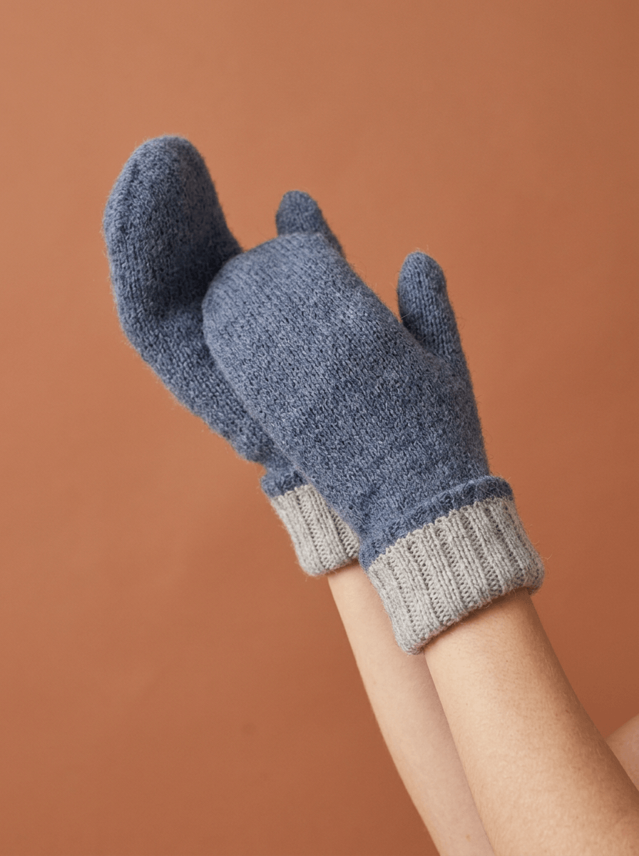 Reversible Solid Alpaca Mittens